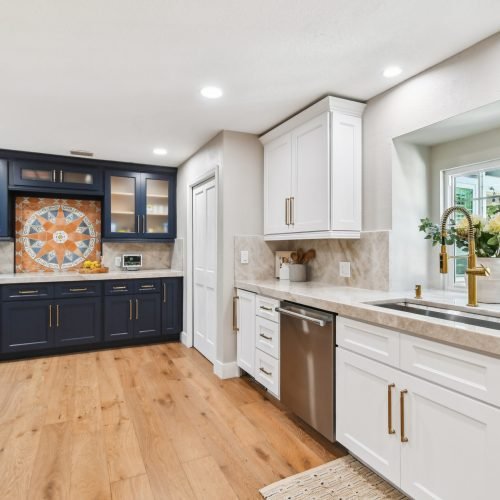 Best Kitchen Layouts for Tampa Homes: From Bungalows to Beach Houses